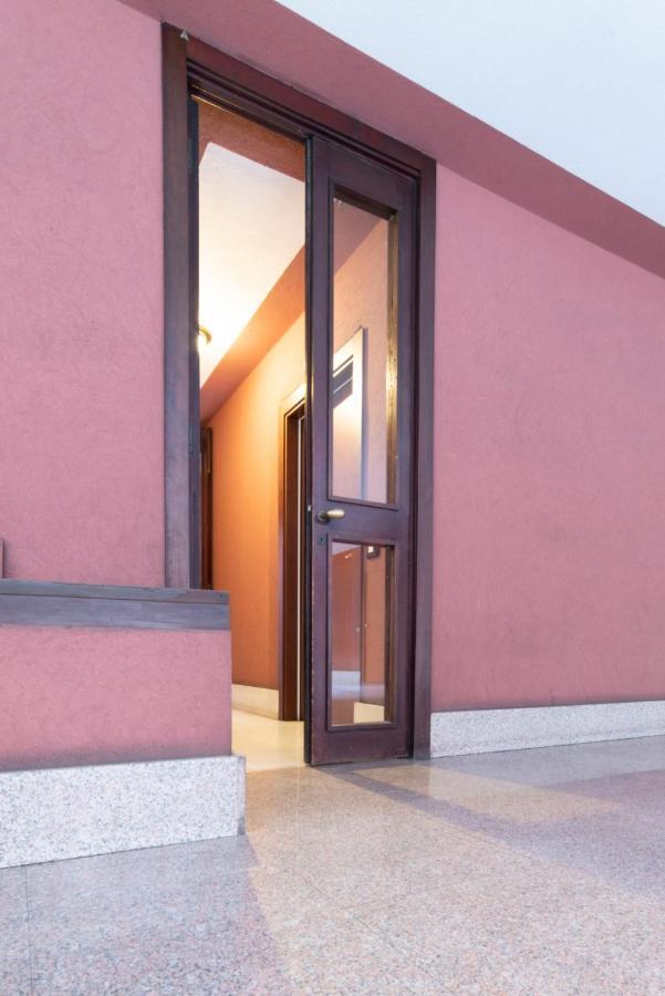 شقة Stylish Loft ميلان المظهر الخارجي الصورة